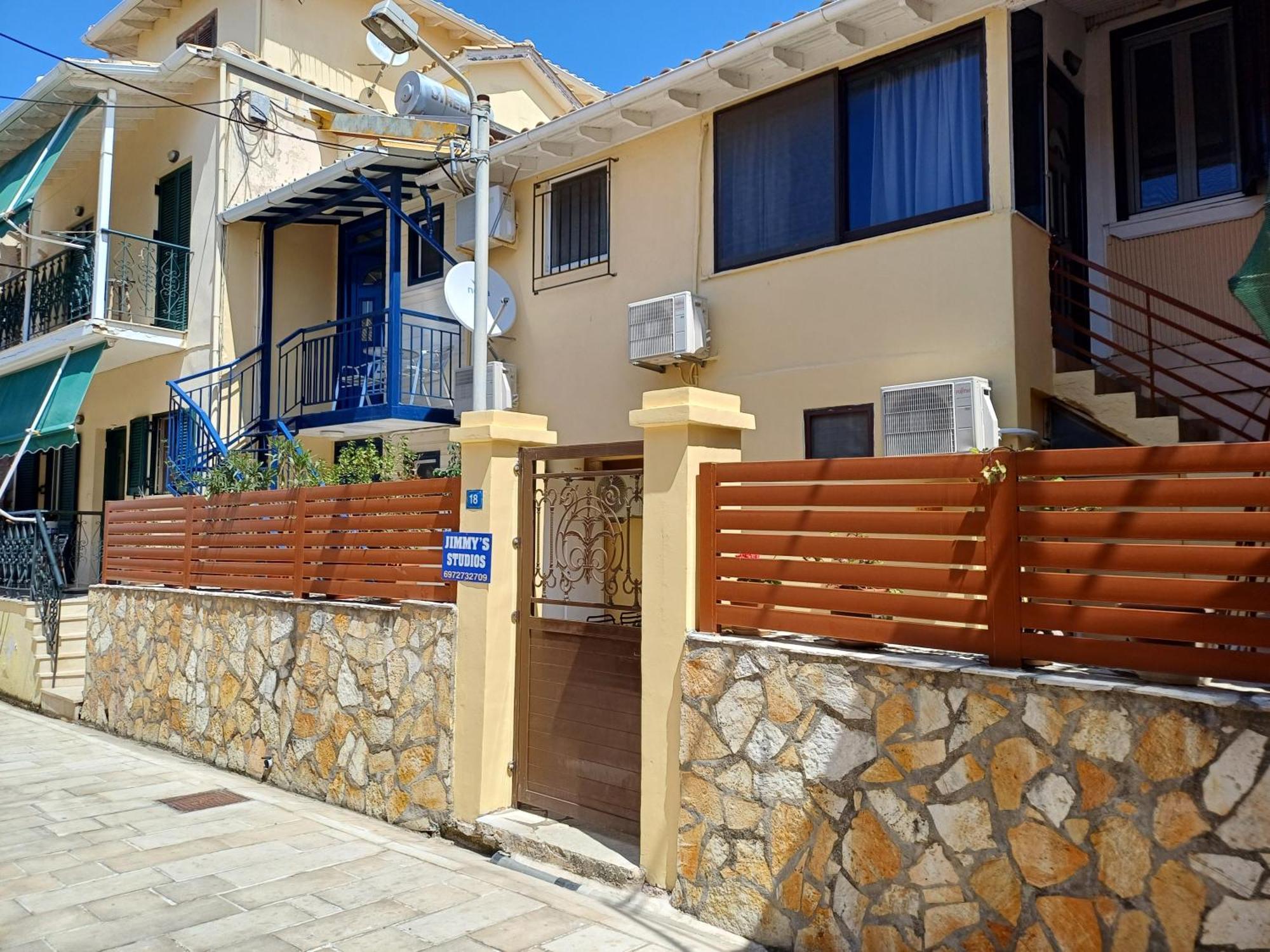 Jimmy'S Studios Lefkada City Exterior photo